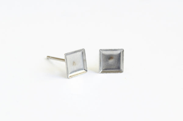 Square Earring Bezels, Stainless Steel Earring Blanks, 6mm - 10 pieces (657)