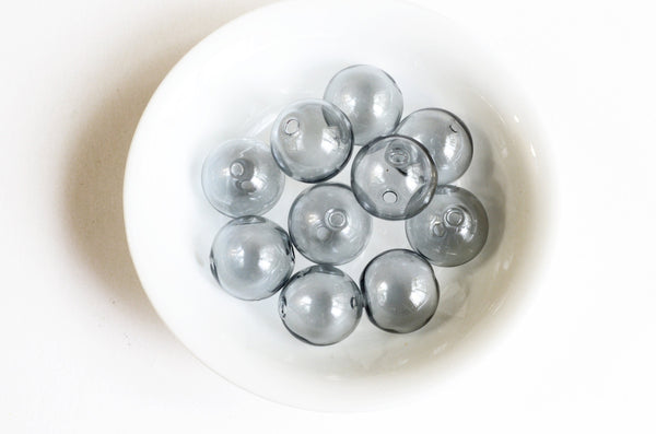 Grey Blown Glass Beads, 14mm - 4 pieces (GB1)